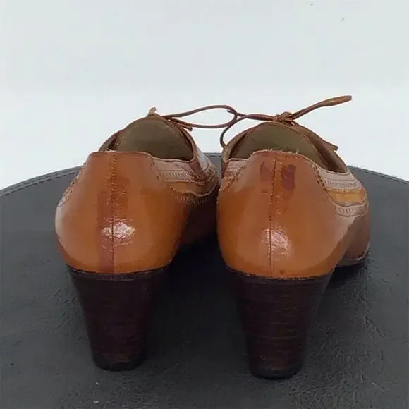 Los Pequenos Suizos Espana Womens Size 8.5 Brown Leather Wingtip Brogue Heels - Picture 5 of 10